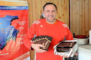 Markku with chocolate