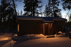 Aihkiniemi cabin at dusk