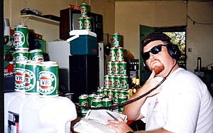 Craig Edwards - Enjoying a quiet drink (Victoria Bitter) & dx in 43C heat
